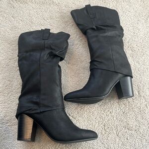 SO Julee Boot Black Faux Suede Knee High Heeled Size 7